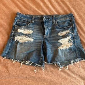 American eagle midi distressed shorts
